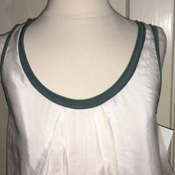 A Common Thread Dress - Picture 2 of 7